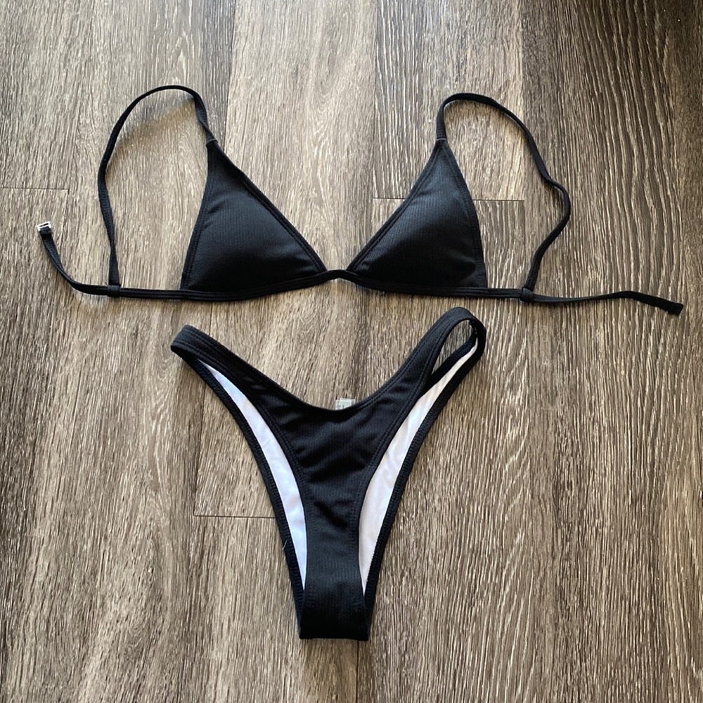 Black Bikini
